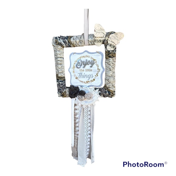 Handmade Unique Wall Decor Square Enjoy The Little Things 13 x 13 inches - Picture 8 of 8